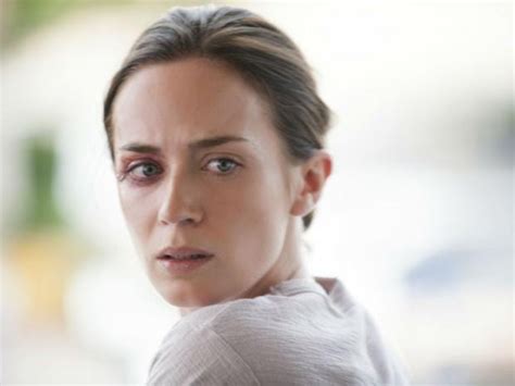 emiky blunt nude|Emily Blunt refused Sicario nude scene because her breasts。